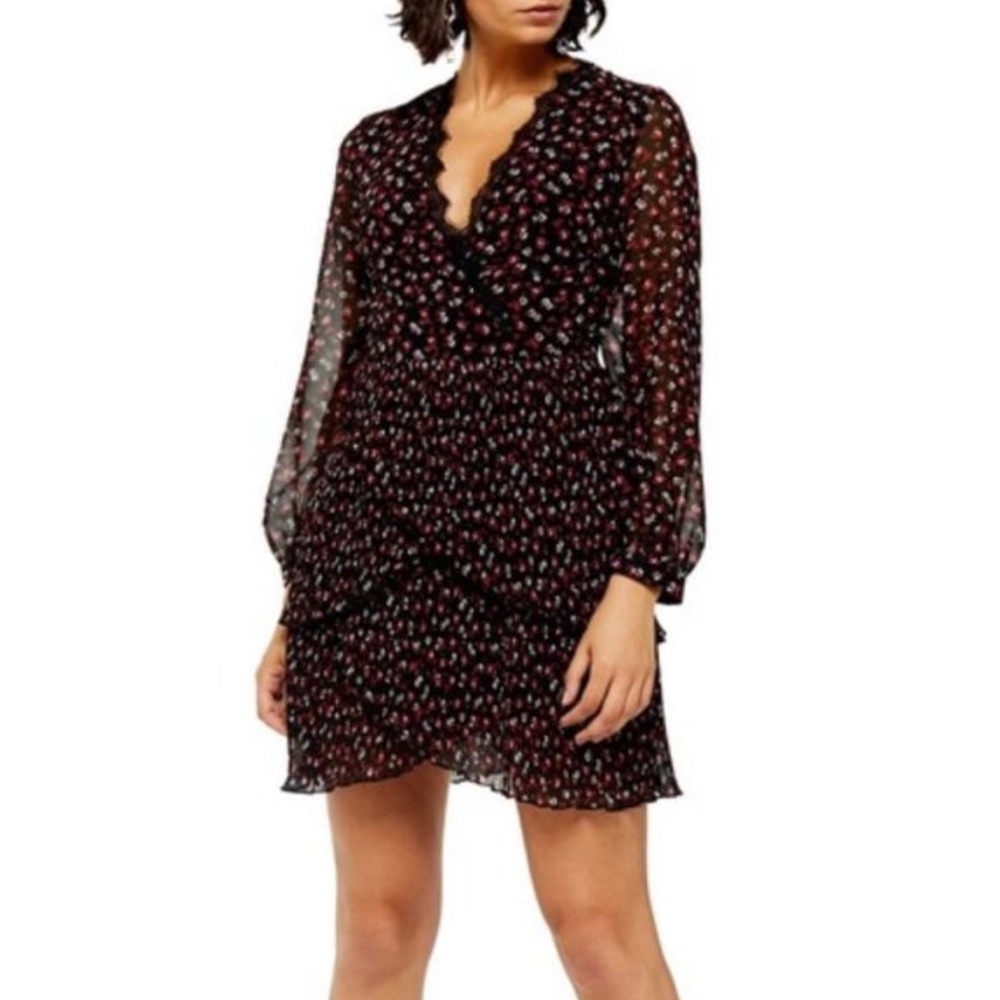 Topshop Ruffled Floral Dress
